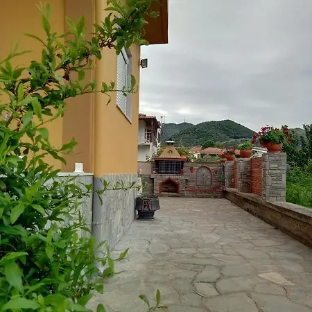 Apartment House Kallisti 2